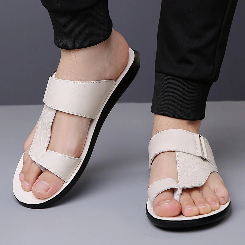 Men's Summer Sandals Breathable Fashion Simple Toe-Thru Soft Flat Bottom Beach Shoes Comfortable Classic Slippers