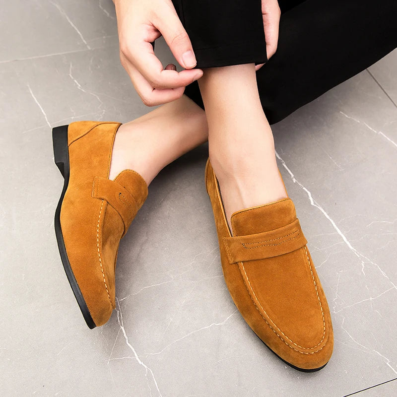 Men Dress Shoes Loafers Suede Pointed Toe Low Heel Fashion Business Casual Breathable Wedding Daily Dress Shoes Zapatos Hombre