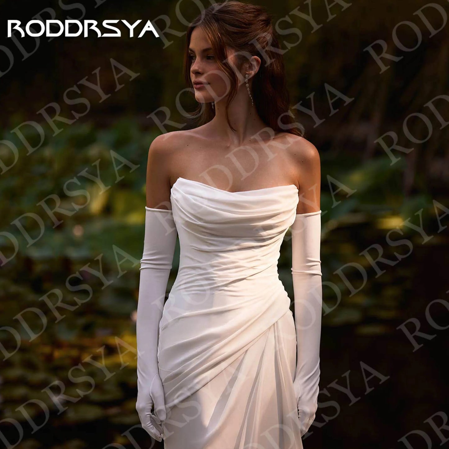 RODDRSYA Elegant Mermaid Satin Wedding Dresses for Woman Sexy robe de mariée Strapless Pleats Bridal Dress Sleeveless Customized