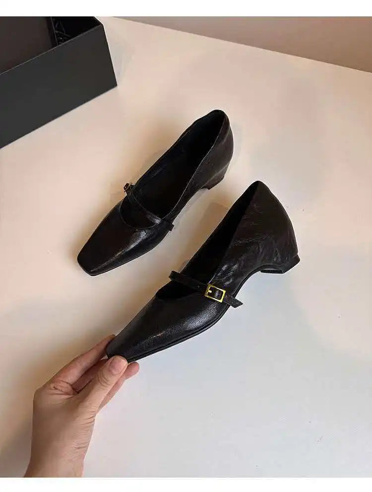 2026 Spring New Arrival Sweet Elegant Shoes Women Wedge Heel Pointed Toe Women's Shoes Sandals Metal Buckle Trim Sandals 4155
