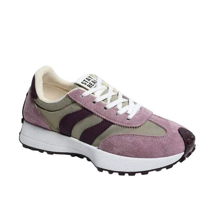 2026 Women Sneakers Spring New Luxury Flat Comfortable Slip on Soft Trend Sneakers Women Lightweight Outdoor Shoes for Women