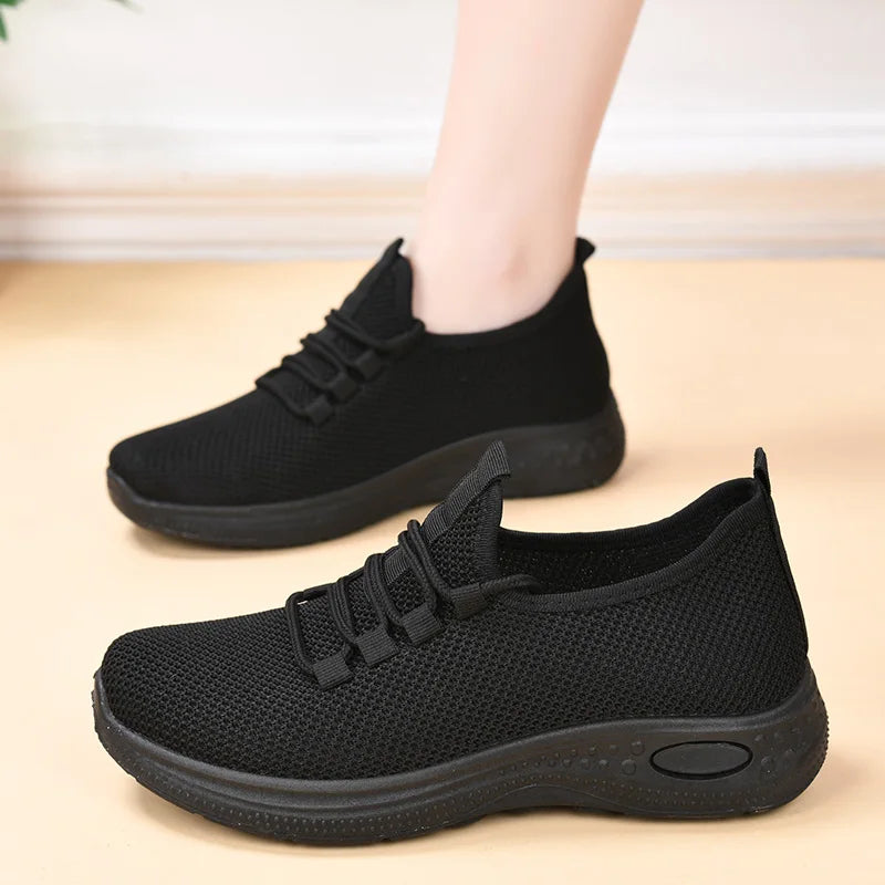 Middle-Aged and Elderly Women's Work Shoes Black Spring and Autumn Flat Shoes Non-Slip Soft Sole Mom Shoes Comfortable Casual Shoes