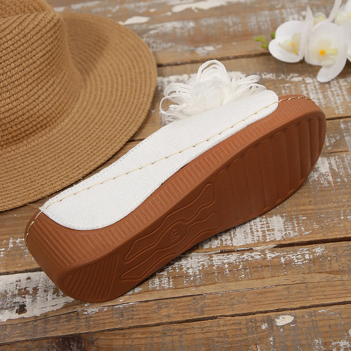 2025 New Women Platform Slippers Slip on Fashion Woman Shoes Summer Sandals Comfortable Flower Wedges Slippers Slides Women