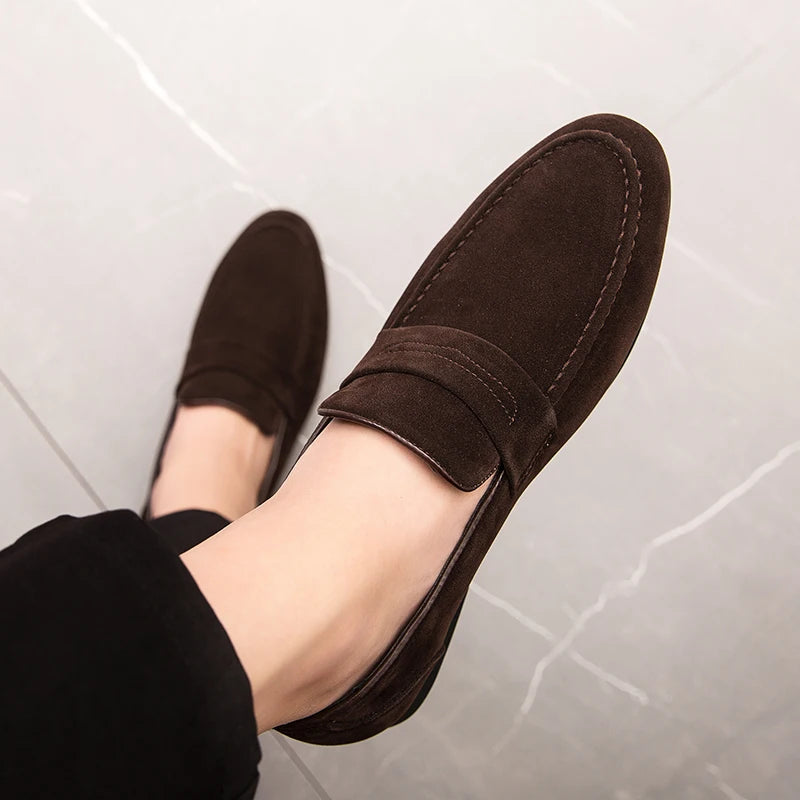 Men Dress Shoes Loafers Suede Pointed Toe Low Heel Fashion Business Casual Breathable Wedding Daily Dress Shoes Zapatos Hombre