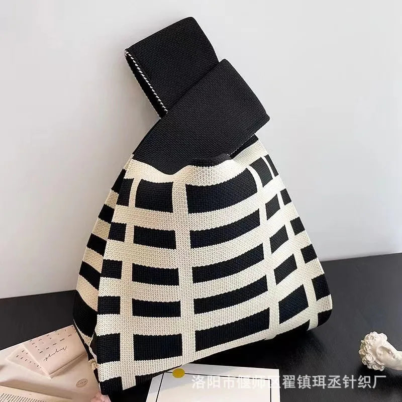Women'S Knot Wrist Tote Bags Handmade Knitted Bag Portable Mini Striped Bucket Phone Bags Large Capacity Spring Summer Handbags