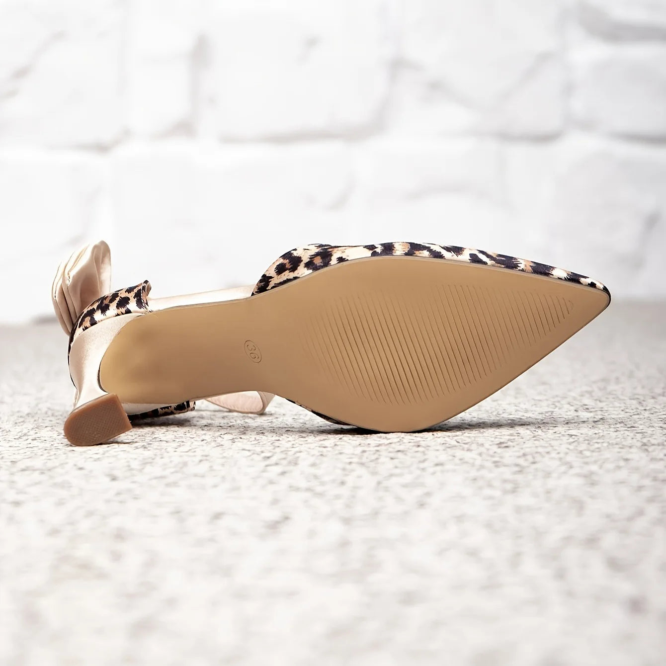 women's sexy high-heeled single shoes red big flower design comfortable and versatile thick high-heeled single shoes