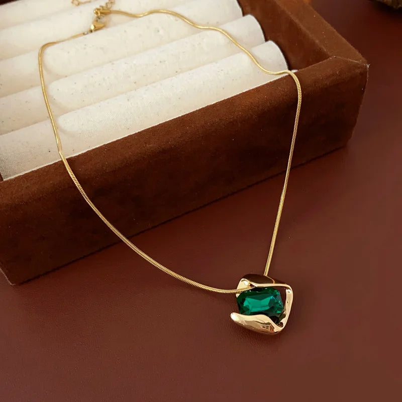 Green Fashion Wedding Jewelry Set Wholesale Square Earring Retro Light Luxury Temperament Collarbone Chain Necklace