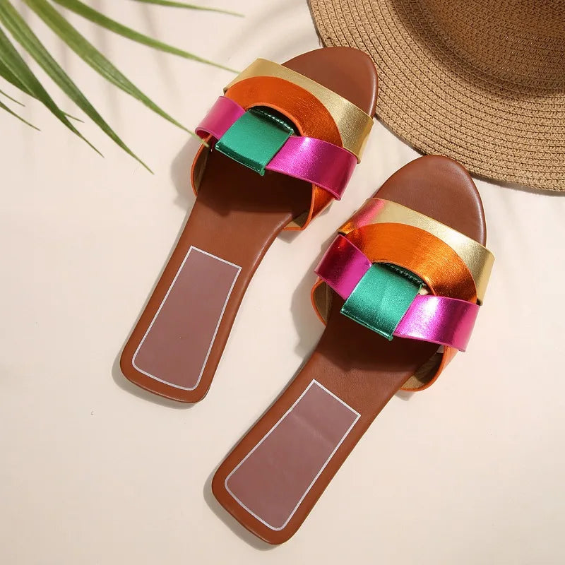 Women's Slippers 2025 New Summer Fashion Slippers Designer Flat Slippers for Women Outdoor Casual Beach Shoes Sandalias De Mujer