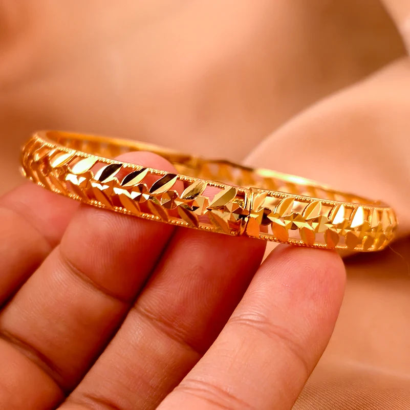 Dubai Gold Plated 24K Bangles for Women Jewelry Exaggerated Style Bracelets Banquet Party Bijoux Nigeria Wedding