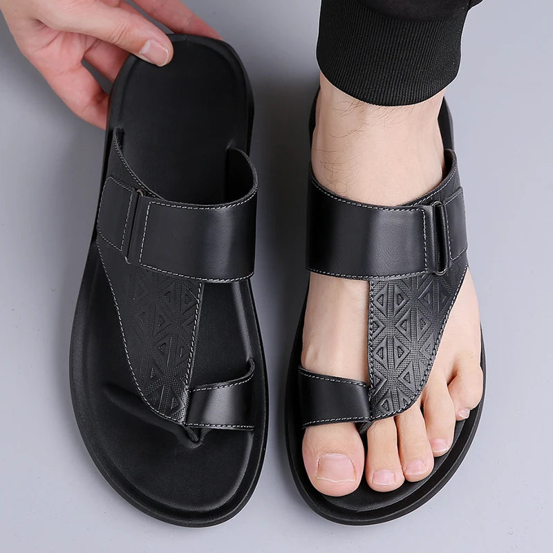 Men's Summer Sandals Breathable Fashion Simple Toe-Thru Soft Flat Bottom Beach Shoes Comfortable Classic Slippers