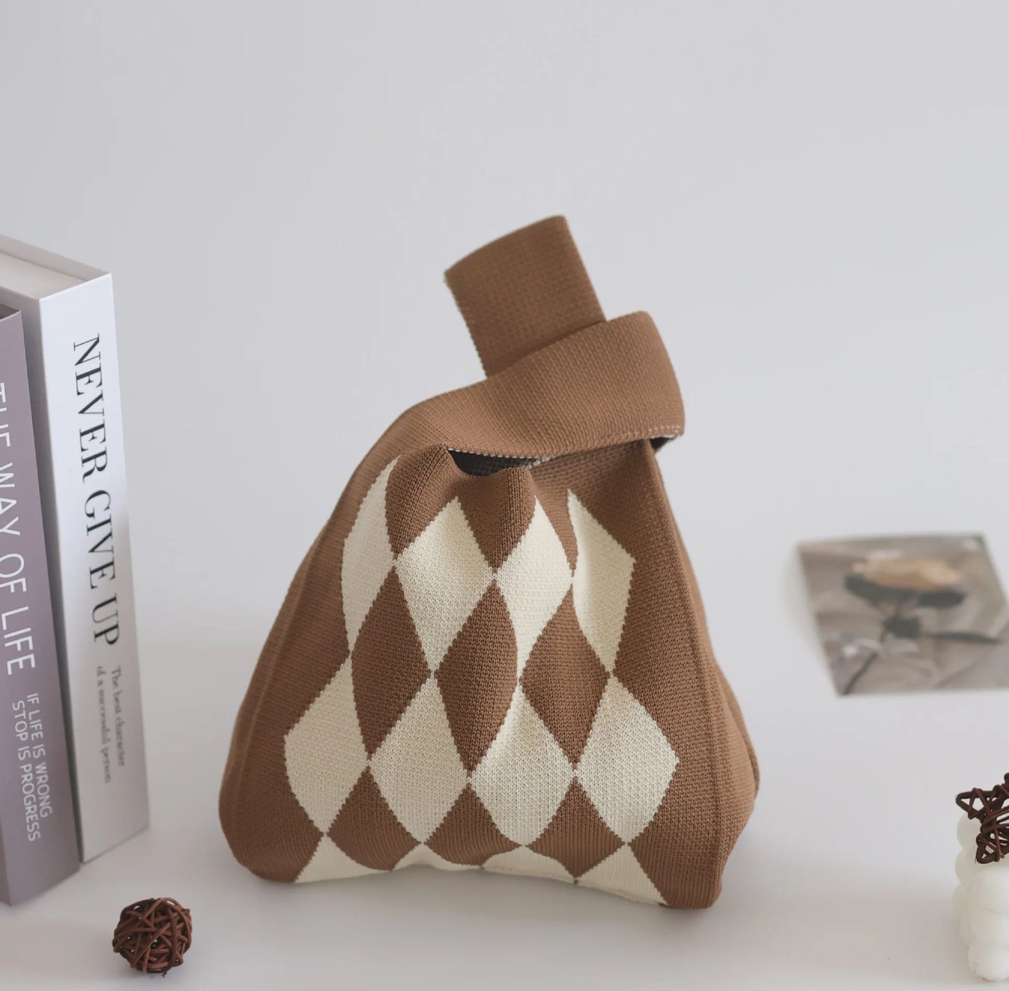 Women'S Knot Wrist Tote Bags Handmade Knitted Bag Portable Mini Striped Bucket Phone Bags Large Capacity Spring Summer Handbags