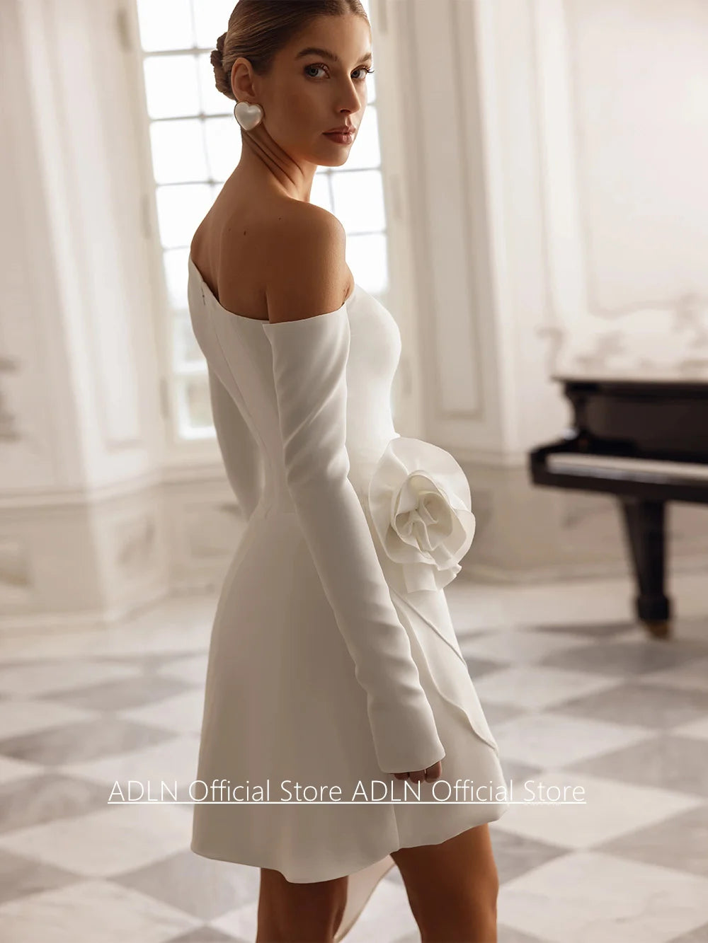 Sexy Short Wedding Dress Bridal Gown Customized One Shoulder Long Sleeves Flower Mini Little White Gown Bride Dresses