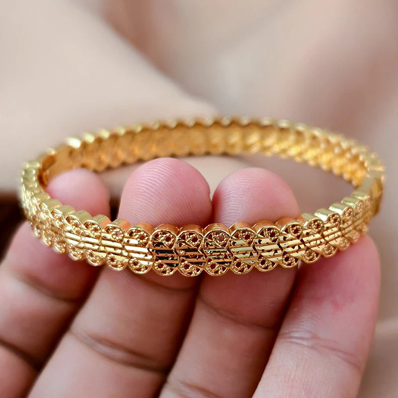 Dubai Gold Plated 24K Bangles for Women Jewelry Exaggerated Style Bracelets Banquet Party Bijoux Nigeria Wedding