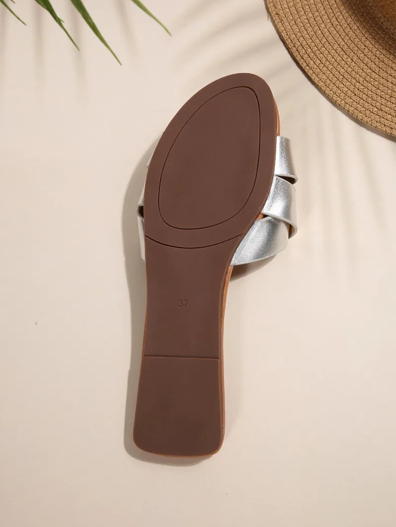 Women's Slippers 2025 New Summer Fashion Slippers Designer Flat Slippers for Women Outdoor Casual Beach Shoes Sandalias De Mujer