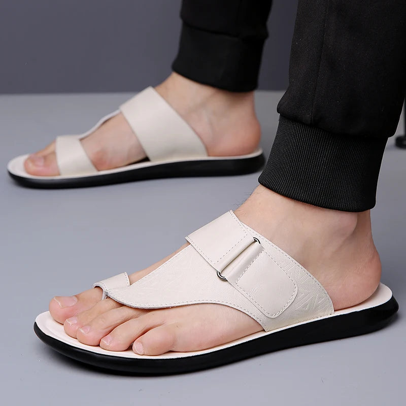 Men's Summer Sandals Breathable Fashion Simple Toe-Thru Soft Flat Bottom Beach Shoes Comfortable Classic Slippers