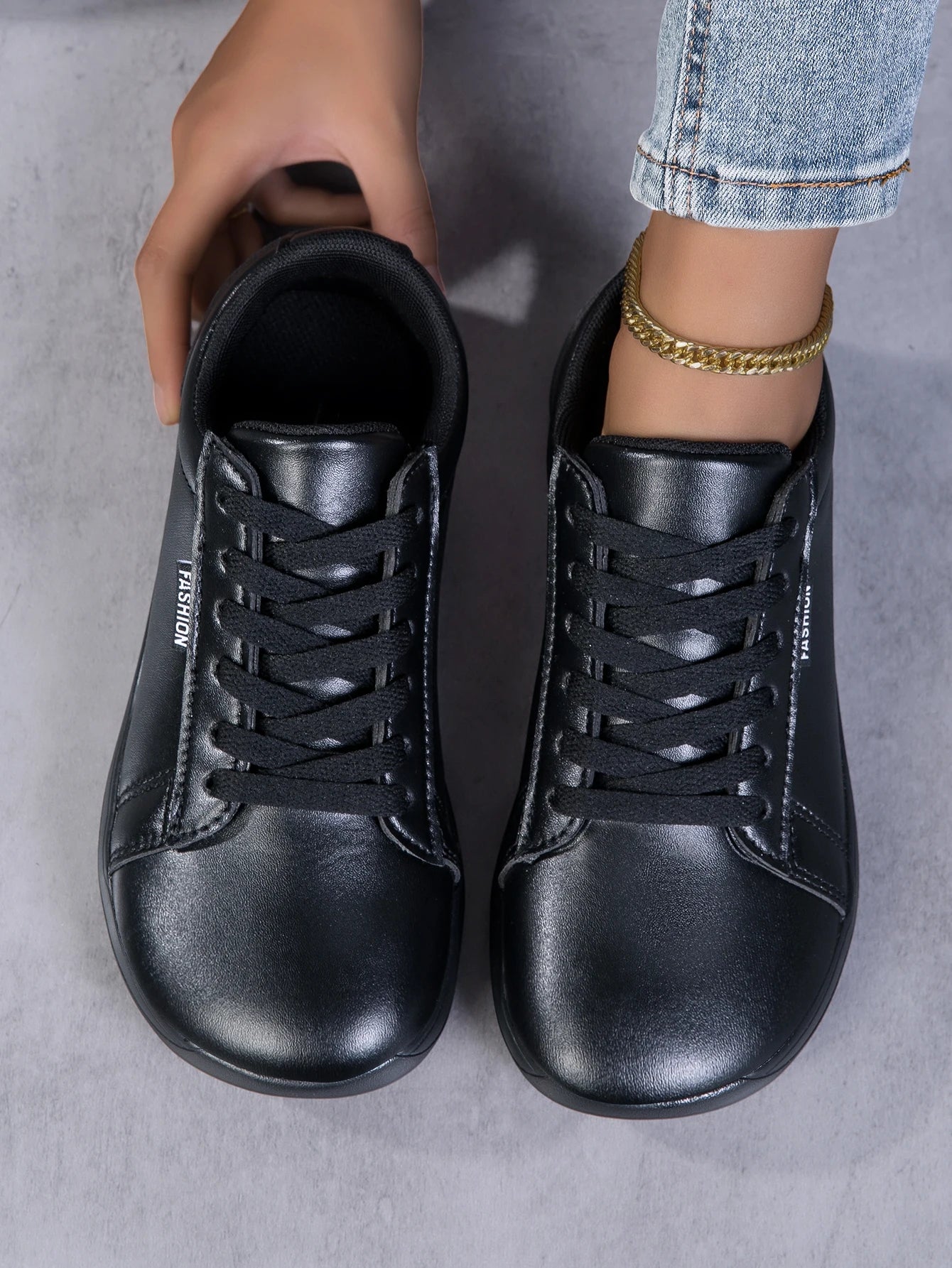 New Wide Toe Barefoot Shoes for Women Zero Drop Minimalist Sneakers Soft Sole Casual Walking Shoes Women Versatile Flat Shoes