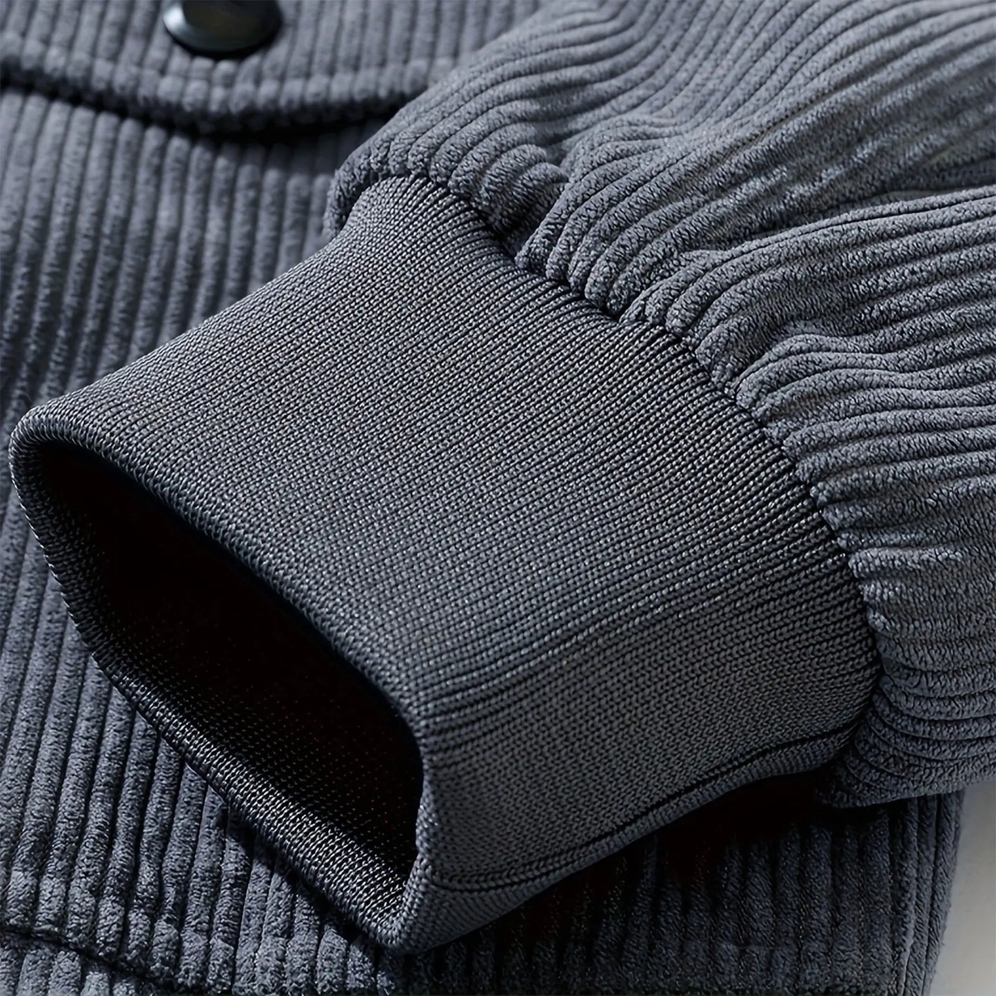 New Fashion Men Autumn Corduroy Casual Jackets Good Quality Man Multi-pockets Cargo Jackets Male Loose Tooling Jackets Clothing