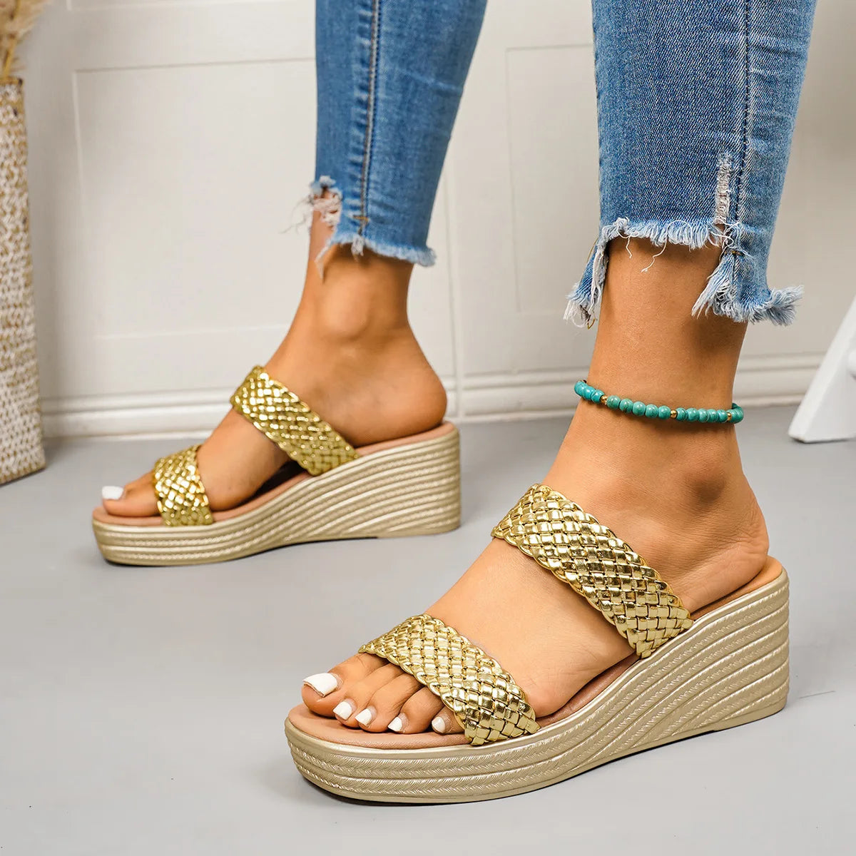 Fashion Women Wedges Sandals Luxury Platform Slippers Sexy Open Toe Women Shoes Shiny High Heels Women Shoes Sandalias De Mujer