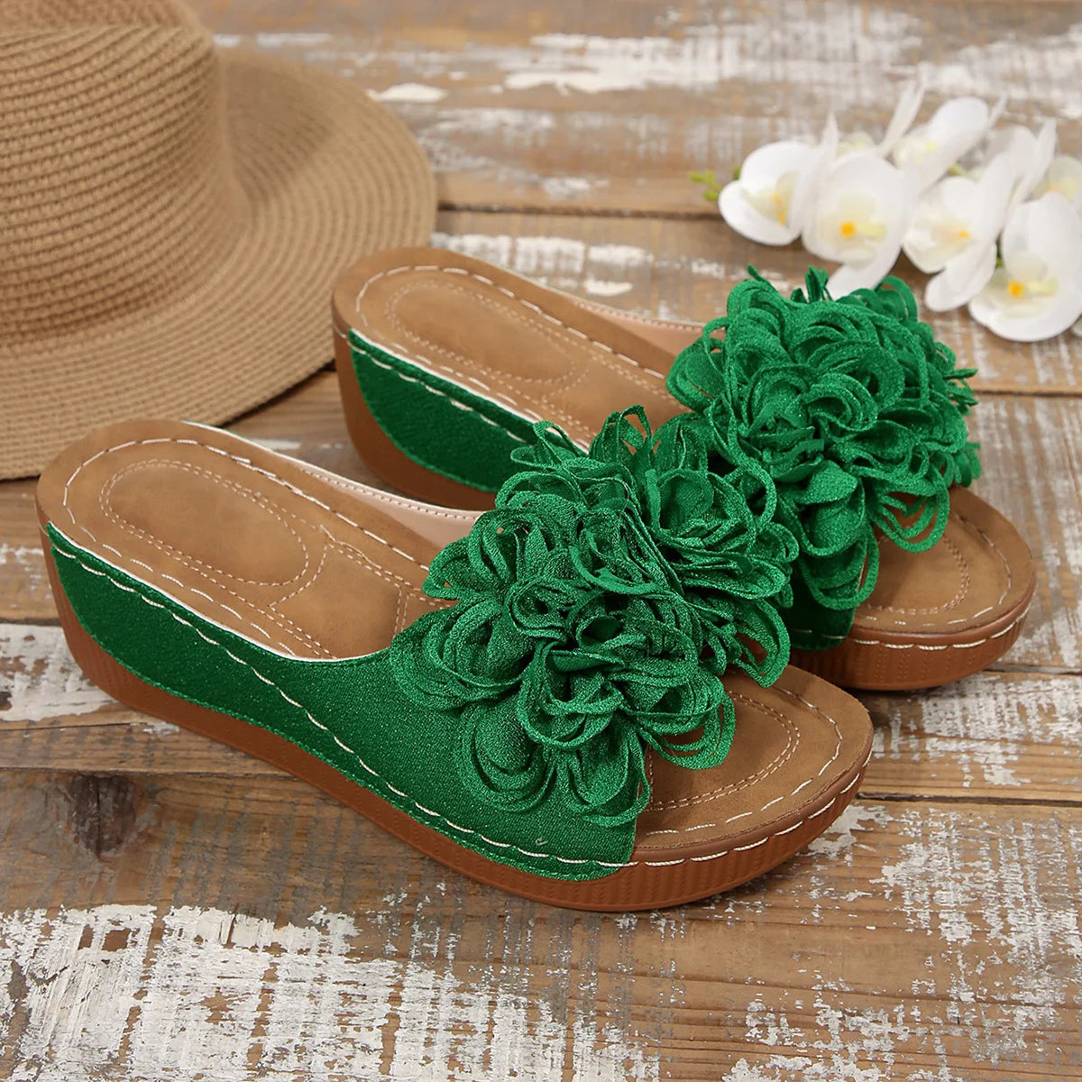 2025 New Women Platform Slippers Slip on Fashion Woman Shoes Summer Sandals Comfortable Flower Wedges Slippers Slides Women