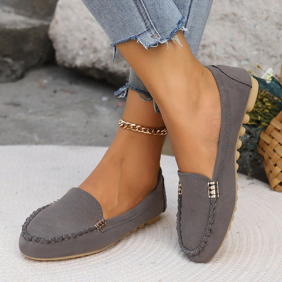 2025 Women Shoes Slip On Loafers For Ballet Flats Women Casual Sneakers Flat Shoes For Women Casual Shoes Zapatos Mujer