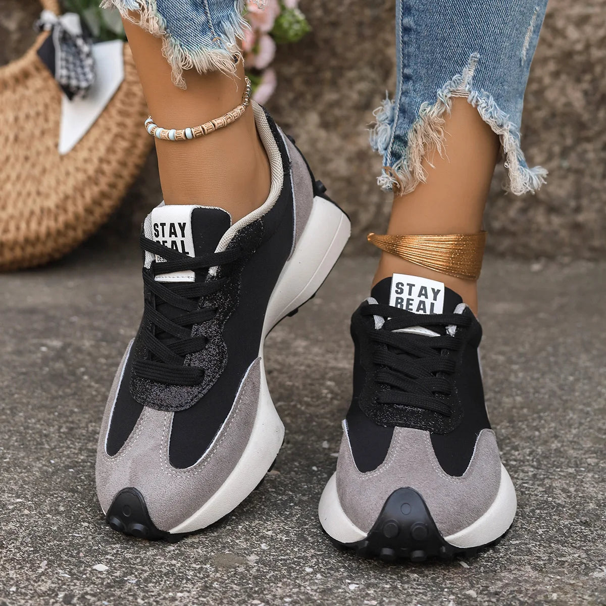 Women Sneakers Causal Walking Shoes Woman Autumn Fashion Lace Up Sports Platform Shoes Outdoor Non-slip Running Shoes