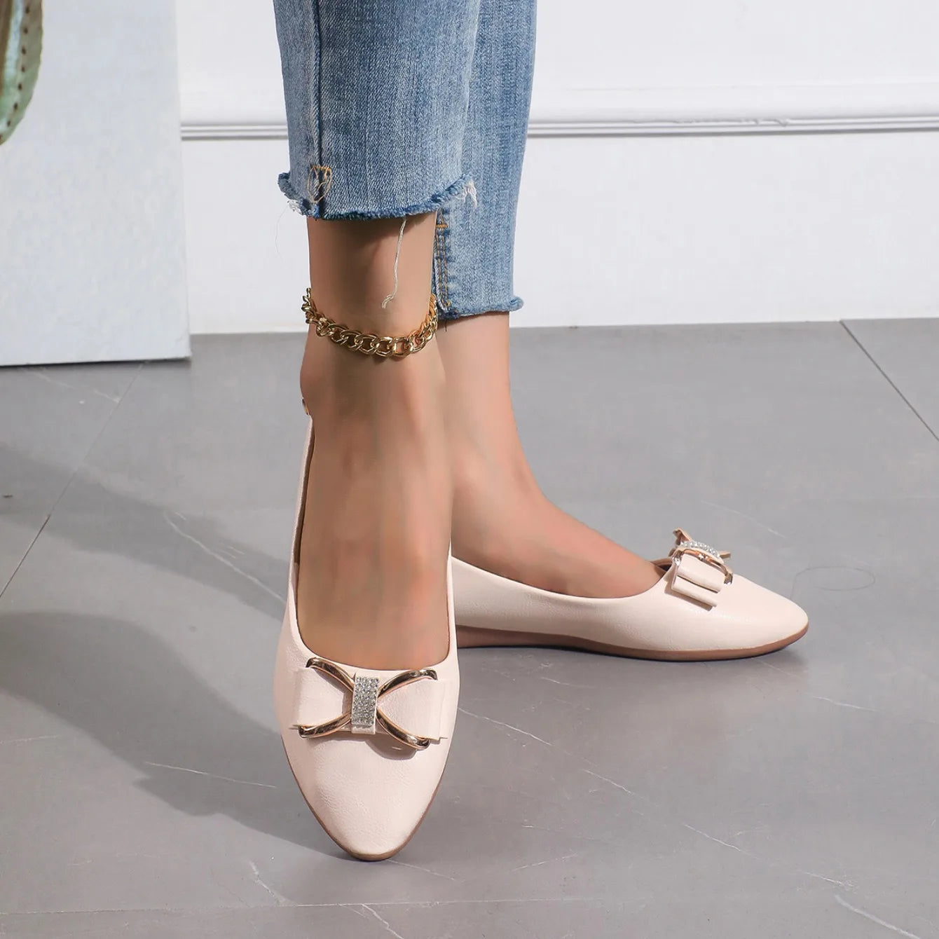 New Women Flats Shoes Ballets Metal Buckle Bow Flat Loafers Women Big Yards Fashion Mary Jane Shoes for Women Zapatos De Mujer