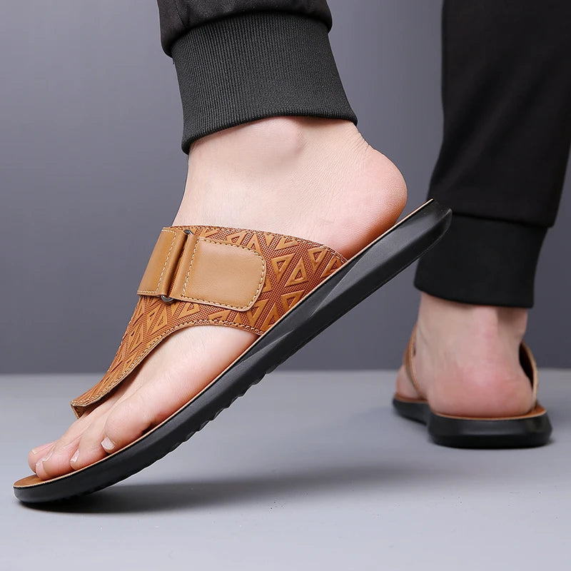 Men's Summer Sandals Breathable Fashion Simple Toe-Thru Soft Flat Bottom Beach Shoes Comfortable Classic Slippers