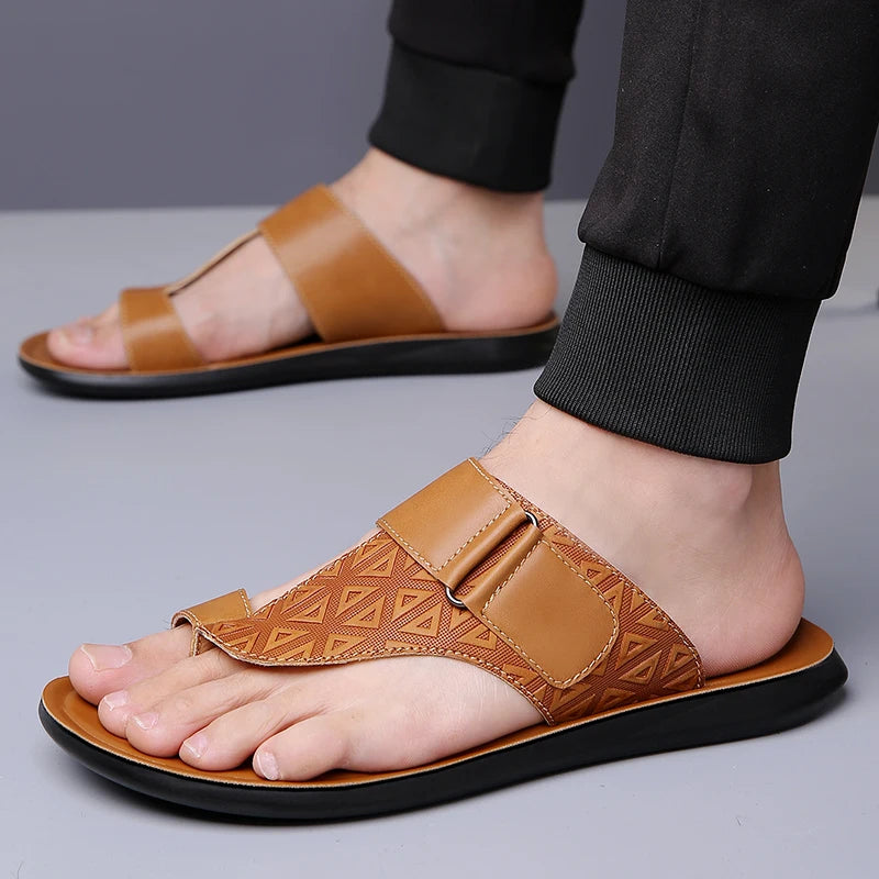 Men's Summer Sandals Breathable Fashion Simple Toe-Thru Soft Flat Bottom Beach Shoes Comfortable Classic Slippers